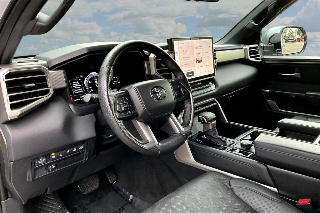 Toyota Tundra Limited CrewMax 4WD 2025