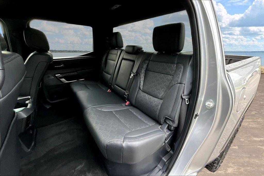 Toyota Tundra Limited CrewMax 4WD 2025