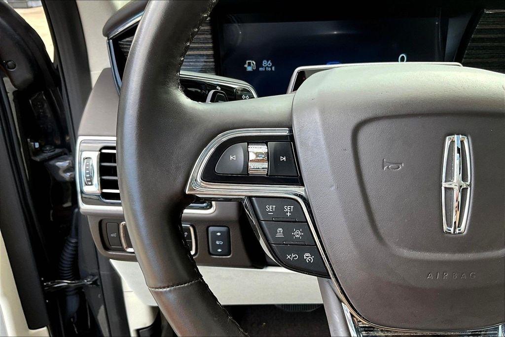 Lincoln Navigator Black Label 4WD 2023