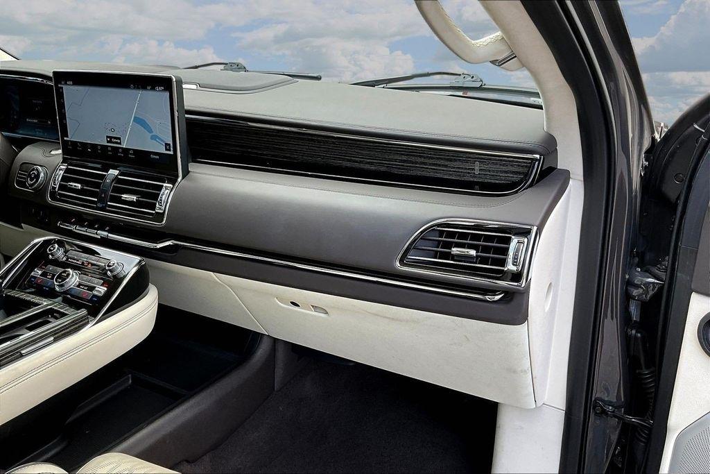 Lincoln Navigator Black Label 4WD 2023