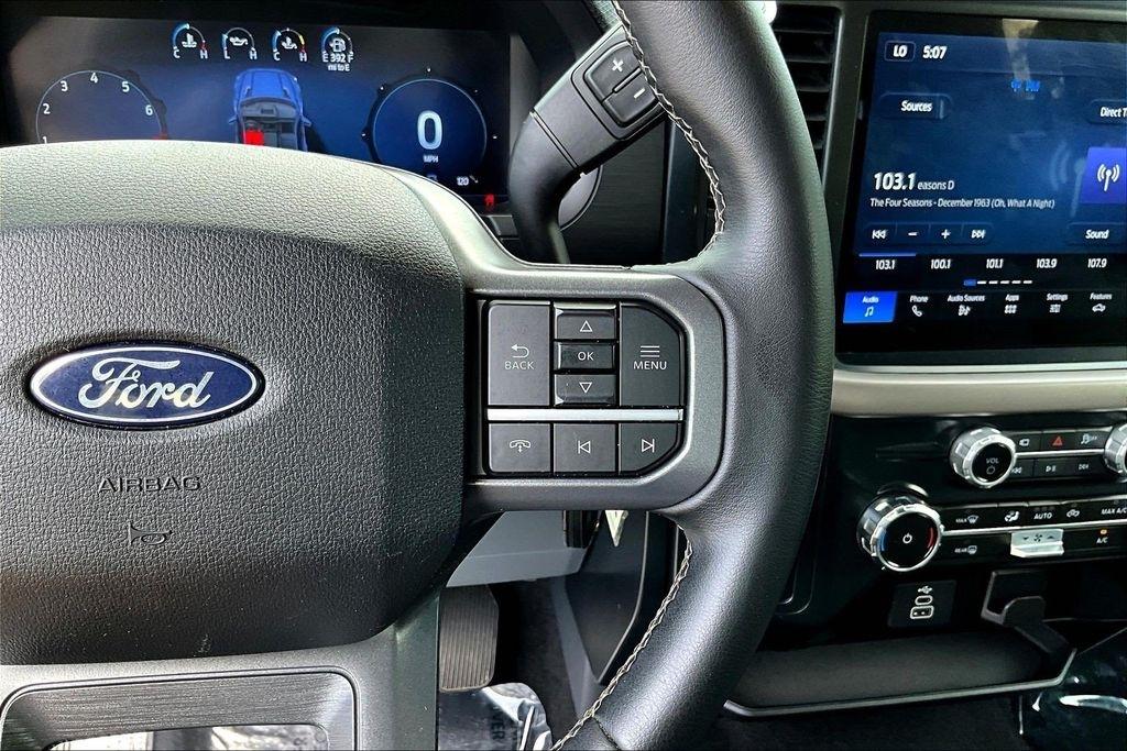 Ford F-150 XLT SuperCrew 4WD 2025