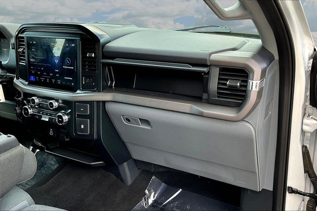 Ford F-150 XLT SuperCrew 4WD 2025