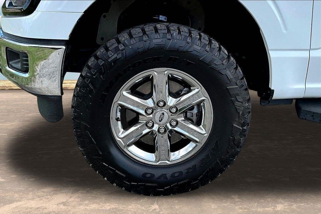 Ford F-150 XLT SuperCrew 4WD 2025