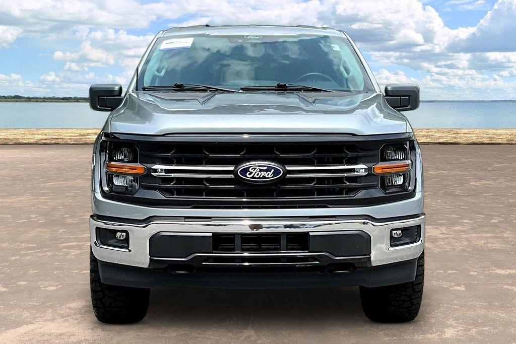 Ford F-150 XLT SuperCrew 4WD 2025