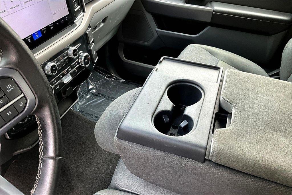 Ford F-150 XLT SuperCrew 4WD 2025