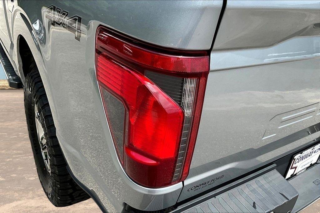 Ford F-150 XLT SuperCrew 4WD 2025