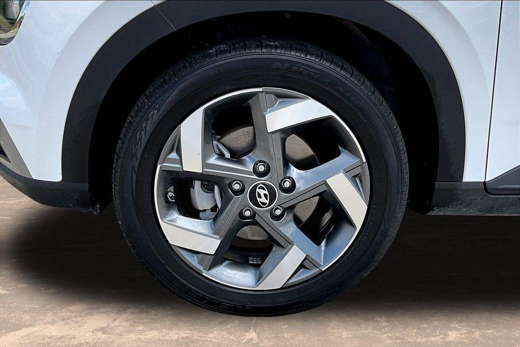 Hyundai Venue SEL 2025