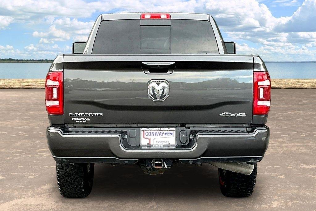 RAM 2500 Laramie Crew Cab SWB 4WD 2024