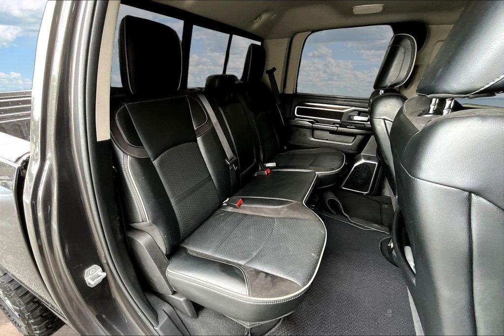 RAM 2500 Laramie Crew Cab SWB 4WD 2024