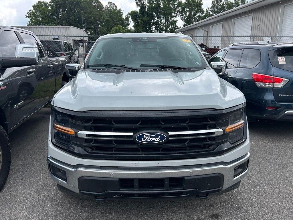 Ford F-150 XLT SuperCrew 4WD 2024