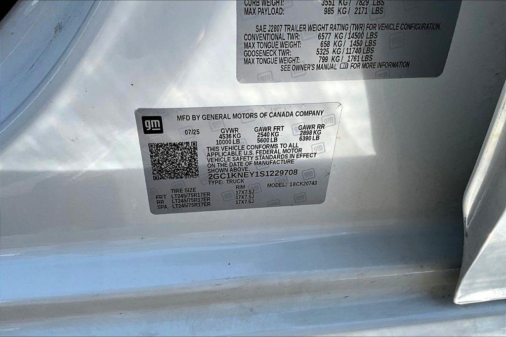 Chevrolet Silverado 2500HD LT Crew Cab Long Box 4WD 2025