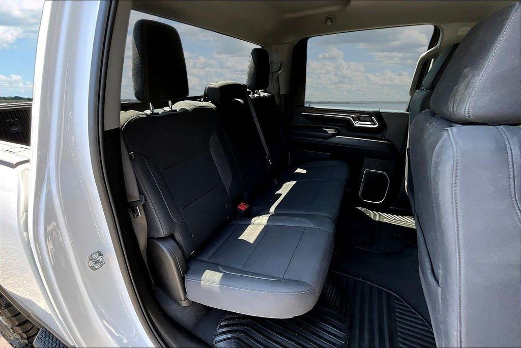 Chevrolet Silverado 2500HD LT Crew Cab Long Box 4WD 2025