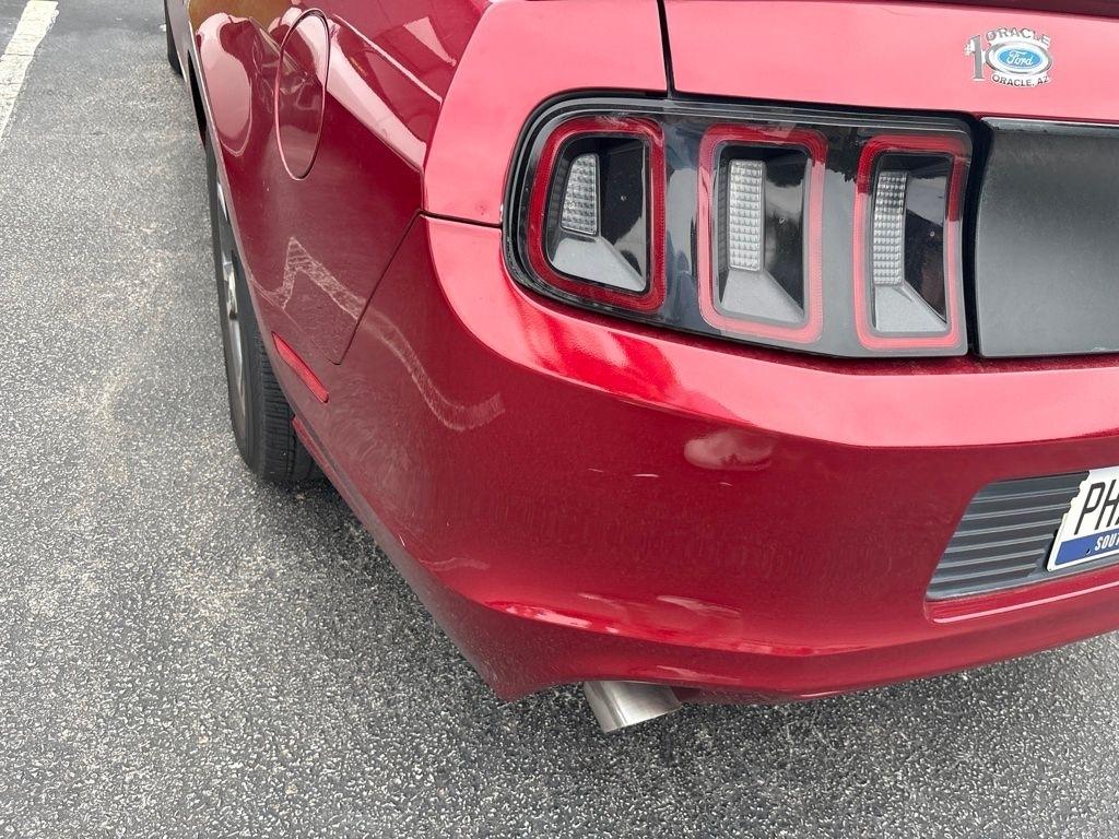 Ford Mustang V6 Convertible 2014