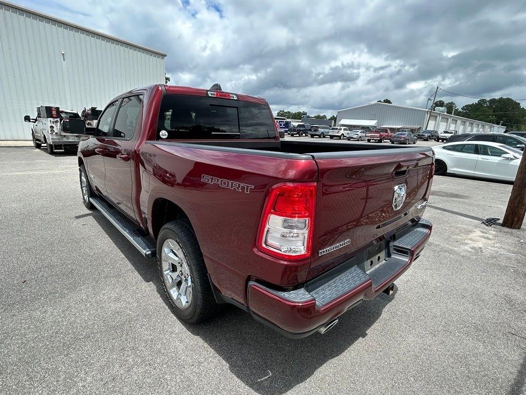RAM 1500 Big Horn Crew Cab SWB 4WD 2020