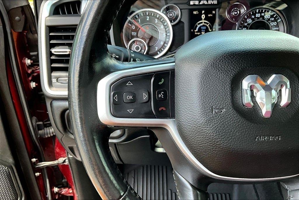 RAM 1500 Big Horn Crew Cab SWB 4WD 2020