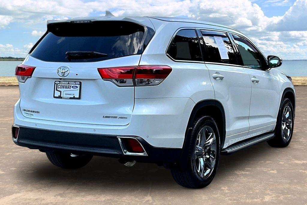 Toyota Highlander Limited AWD V6 2019