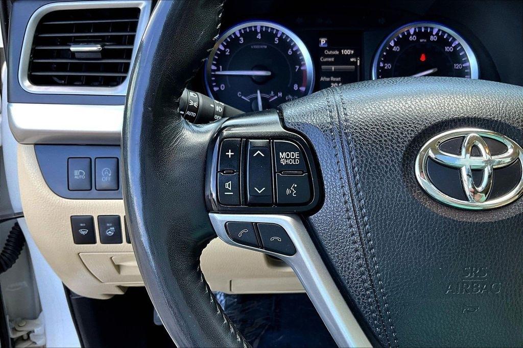 Toyota Highlander Limited AWD V6 2019