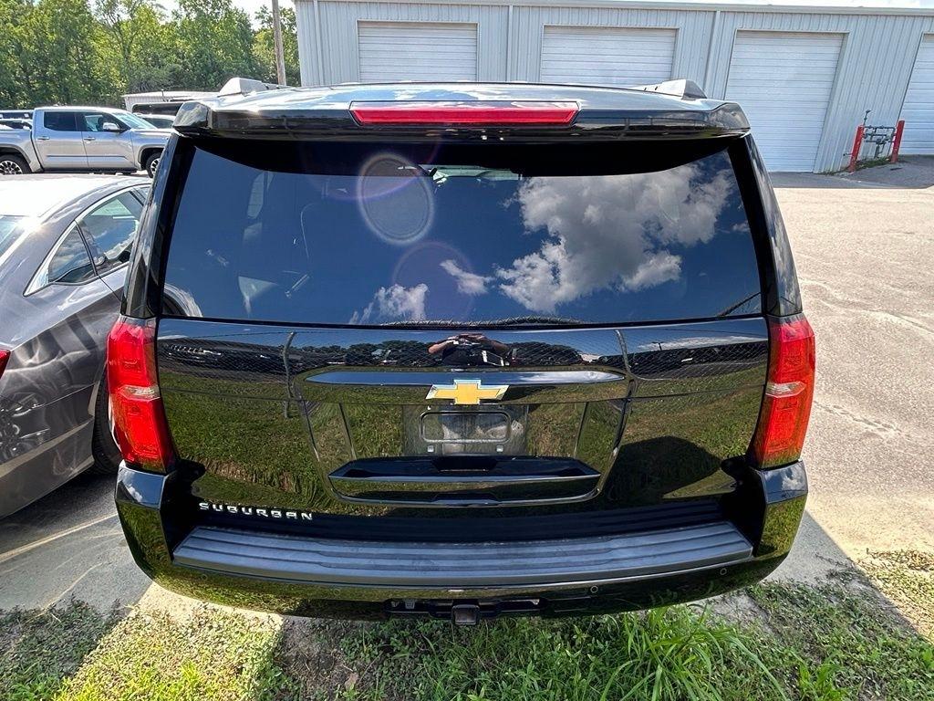 Chevrolet Suburban LT 2WD 2017