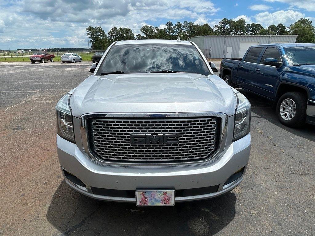 GMC Yukon Denali 4WD 2017