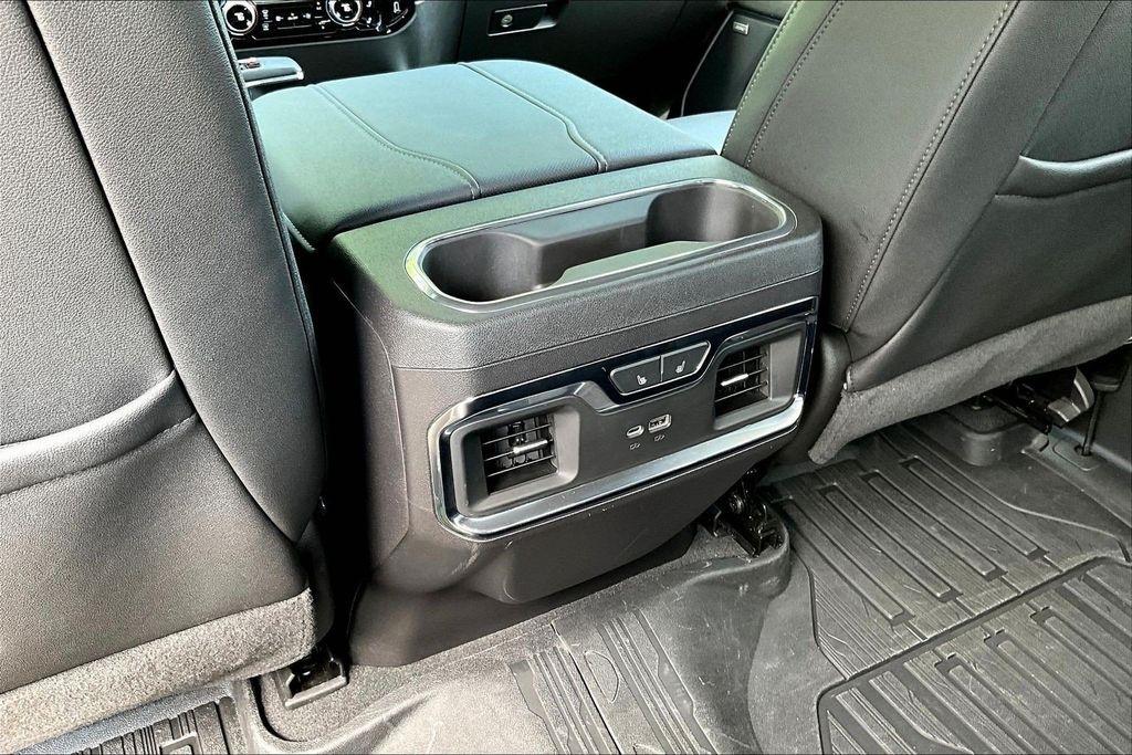GMC Sierra 1500 SLT Crew Cab 4WD 2024