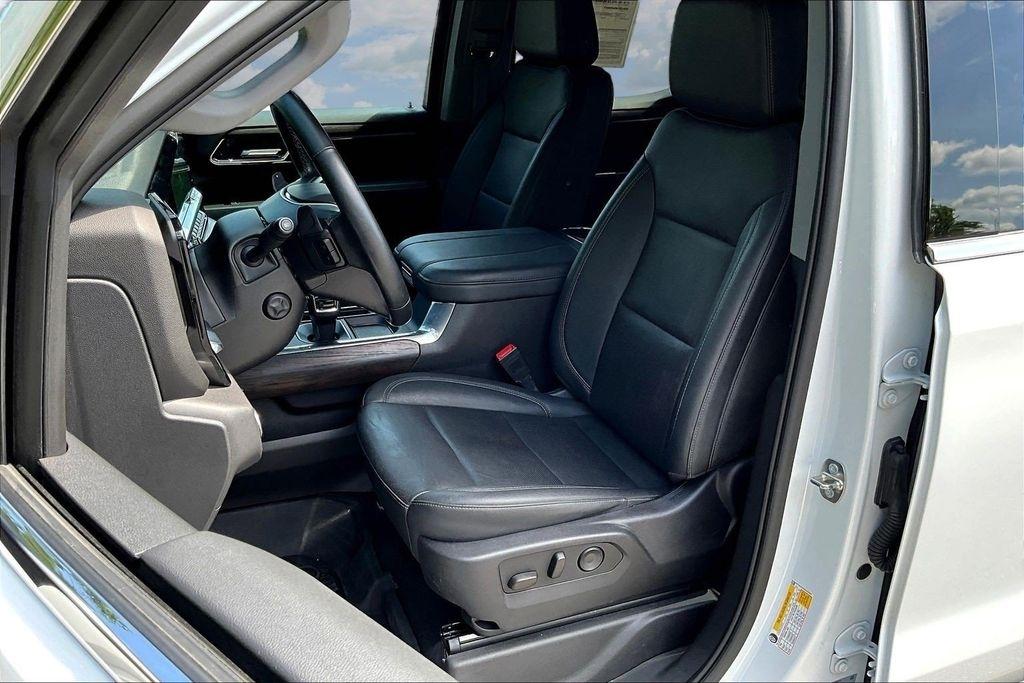 GMC Sierra 1500 SLT Crew Cab 4WD 2024