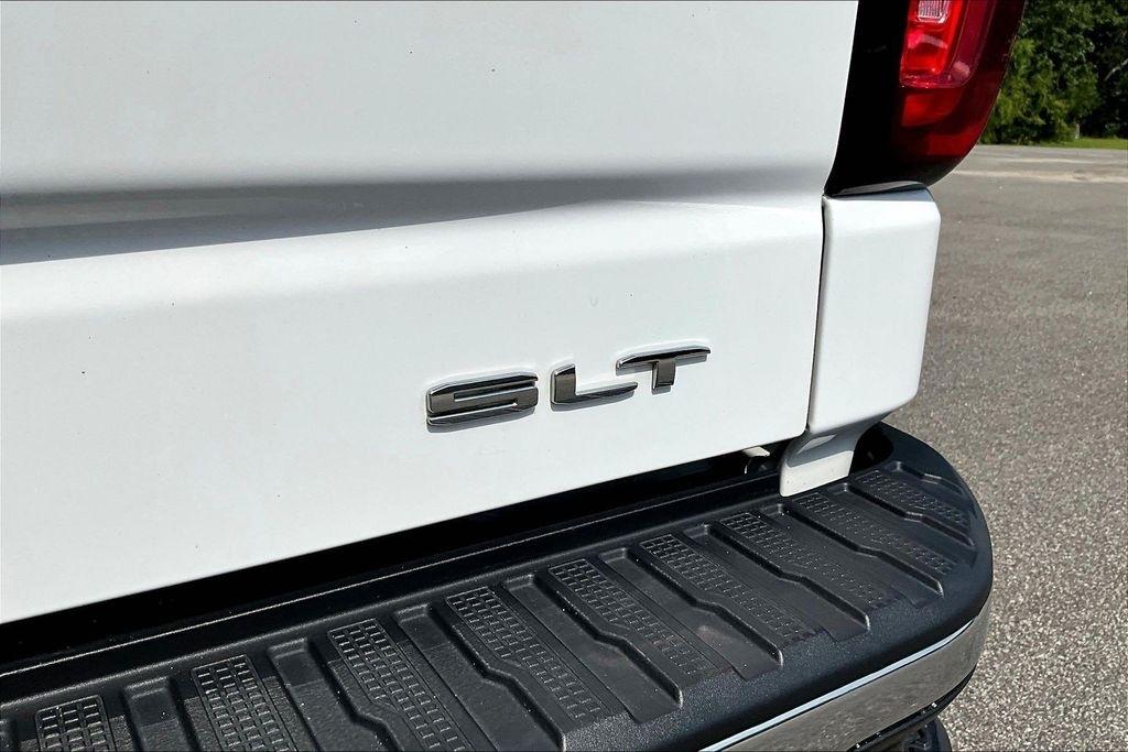 GMC Sierra 1500 SLT Crew Cab 4WD 2024