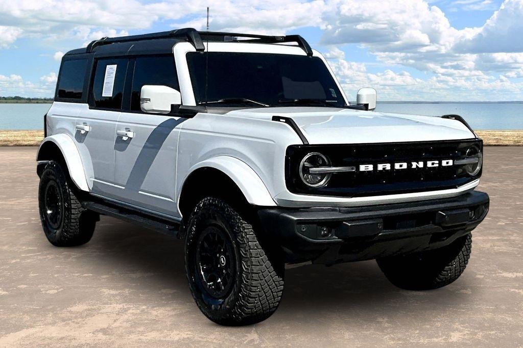 2024 Ford Bronco Outer Banks 4-Door
