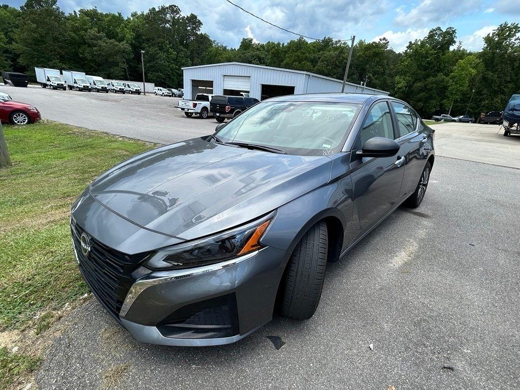 Nissan Altima 2.5 SV 2024