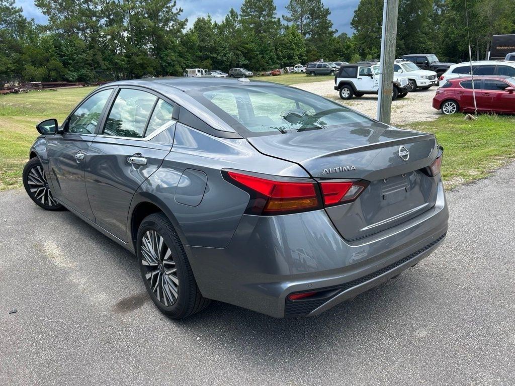 Nissan Altima 2.5 SV 2024