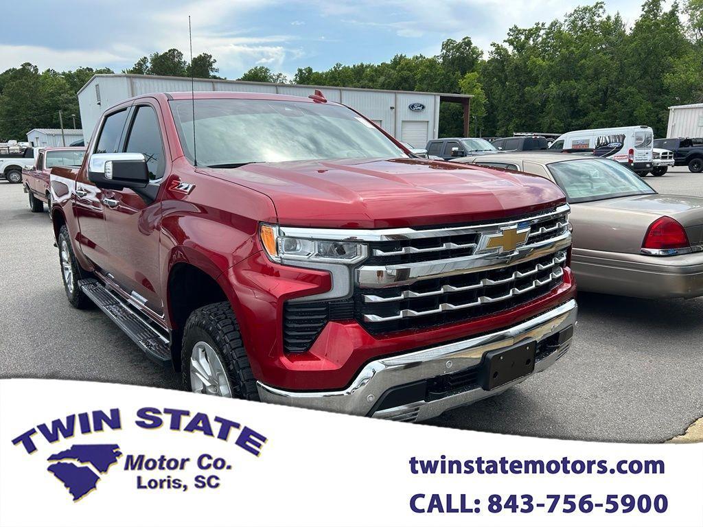 2023 Chevrolet Silverado 1500 LTZ Crew Cab 4WD