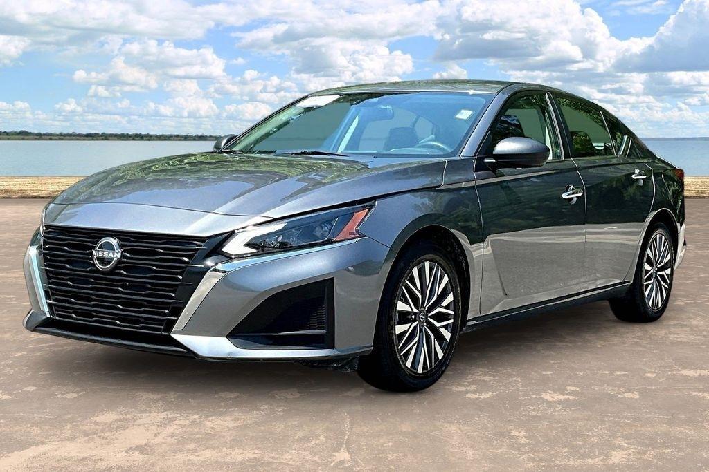 Nissan Altima 2.5 SV 2024