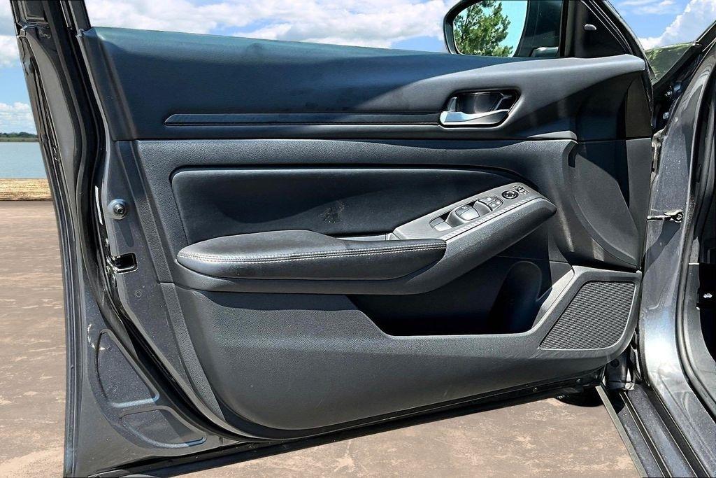 Nissan Altima 2.5 SV 2024