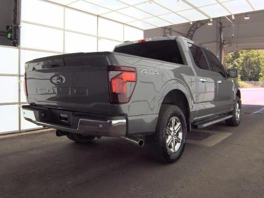 Ford F-150 XLT SuperCrew 4WD 2025