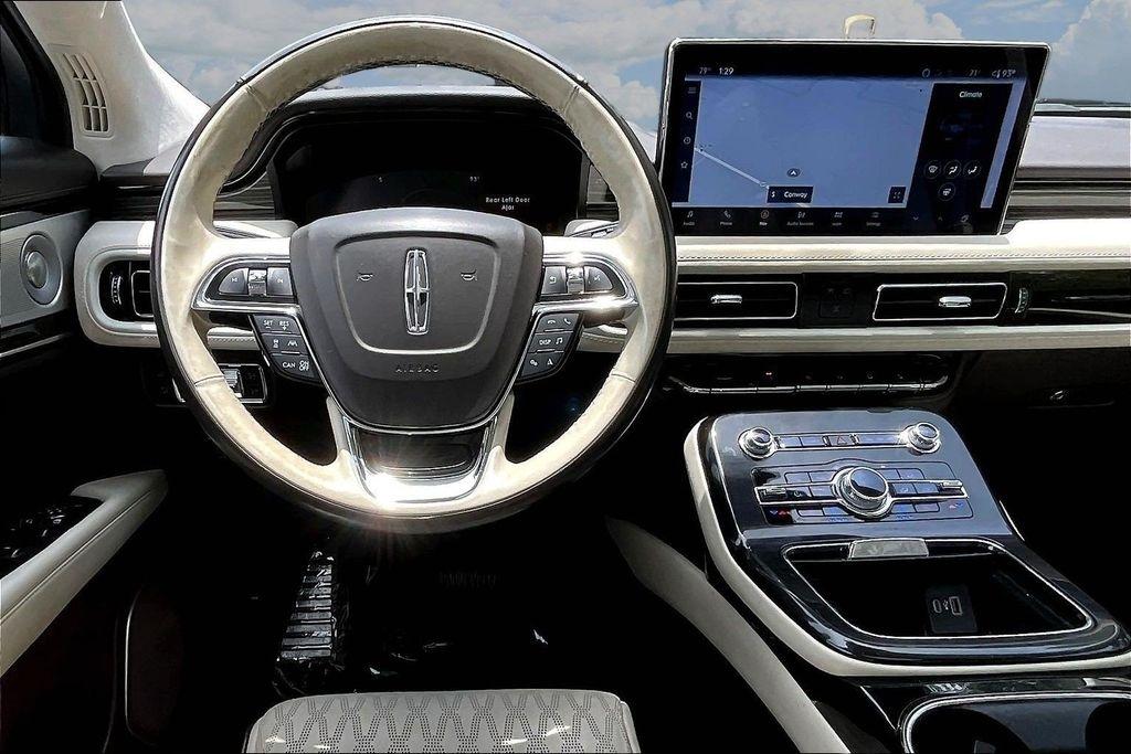 Lincoln Nautilus Black Label AWD 2022
