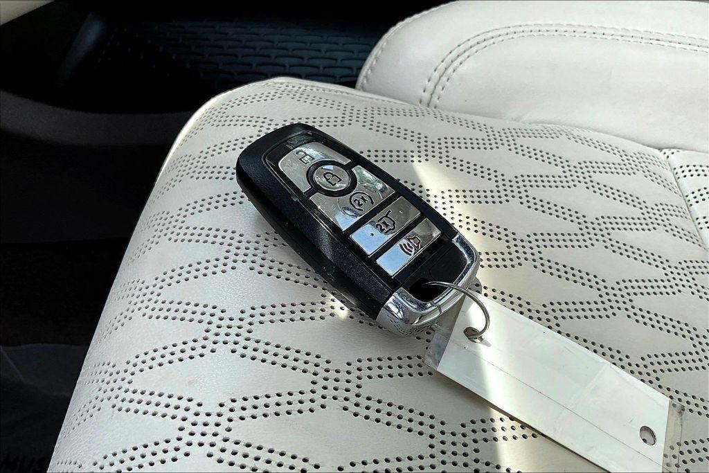 Lincoln Nautilus Black Label AWD 2022