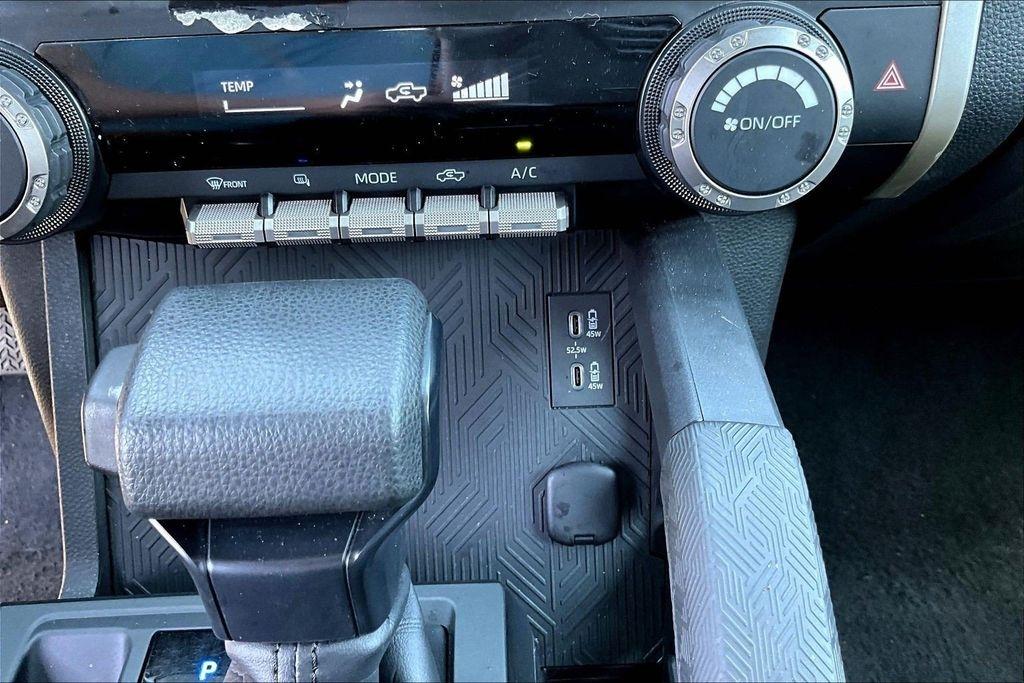 Toyota Tacoma TRD Sport Double Cab 2WD 2024