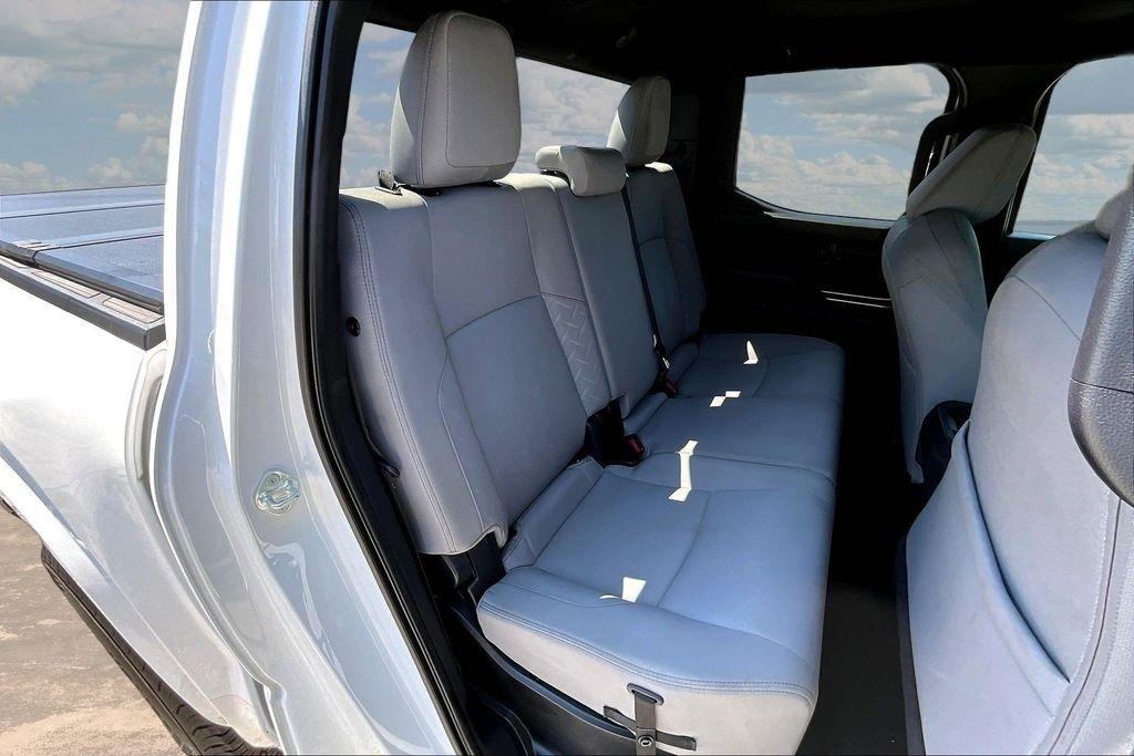 Toyota Tacoma TRD Sport Double Cab 2WD 2024