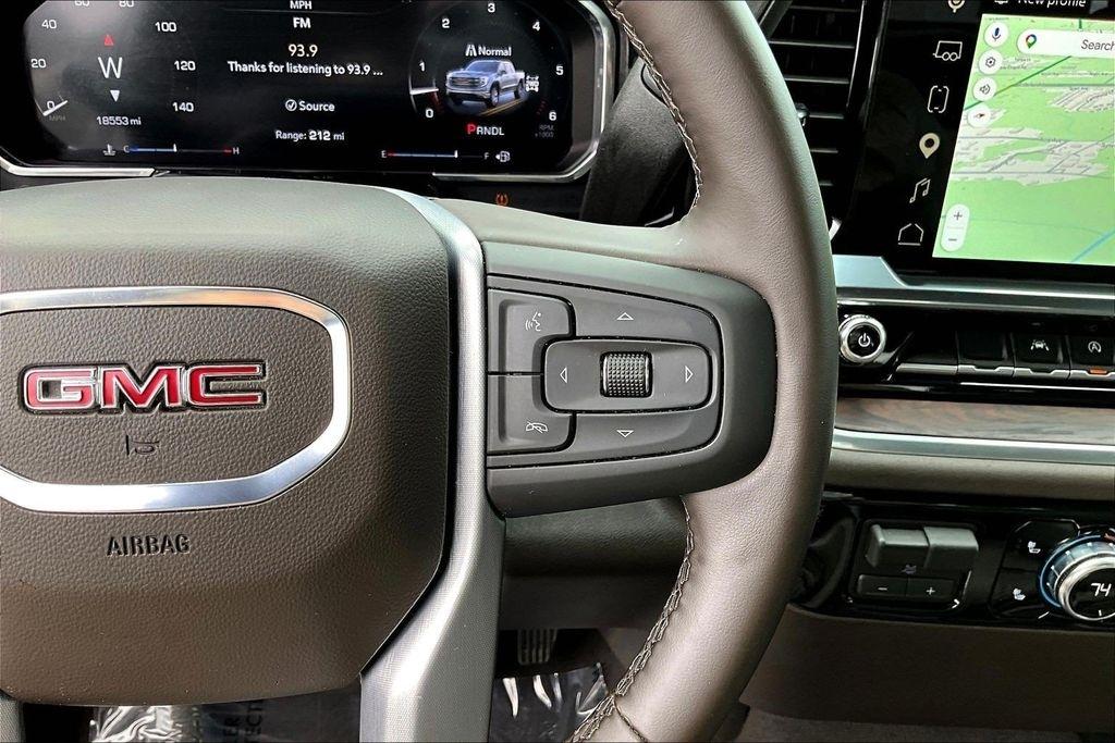 GMC Sierra 1500 SLT Crew Cab 4WD 2026