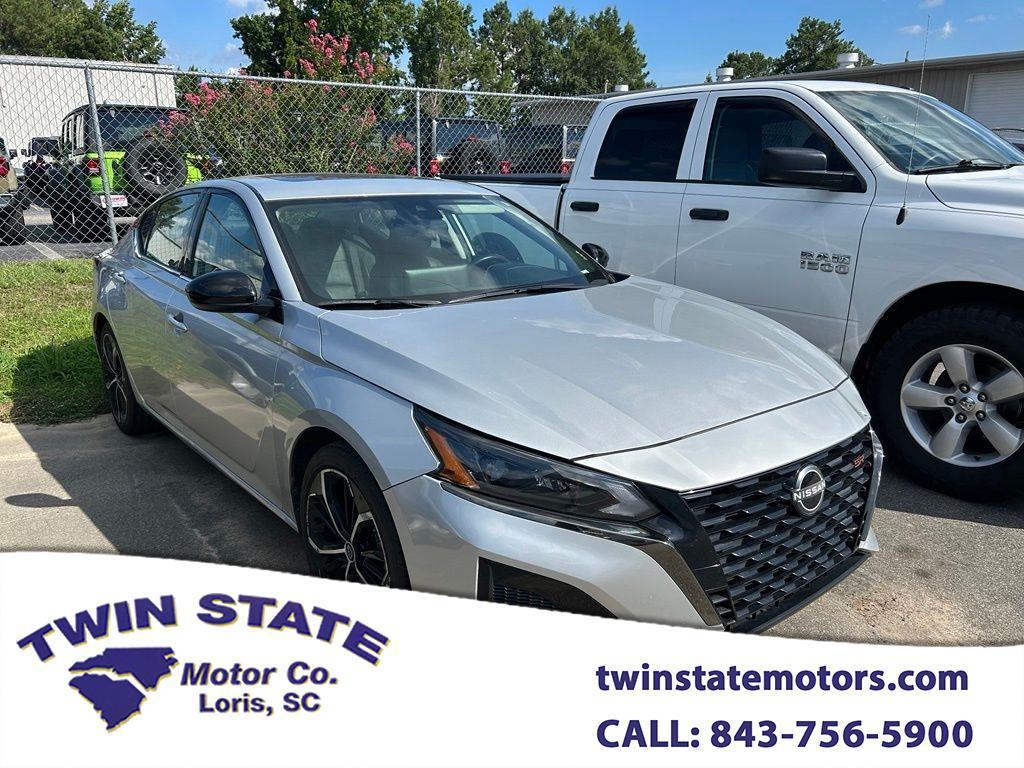 2024 Nissan Altima 2.5 SR