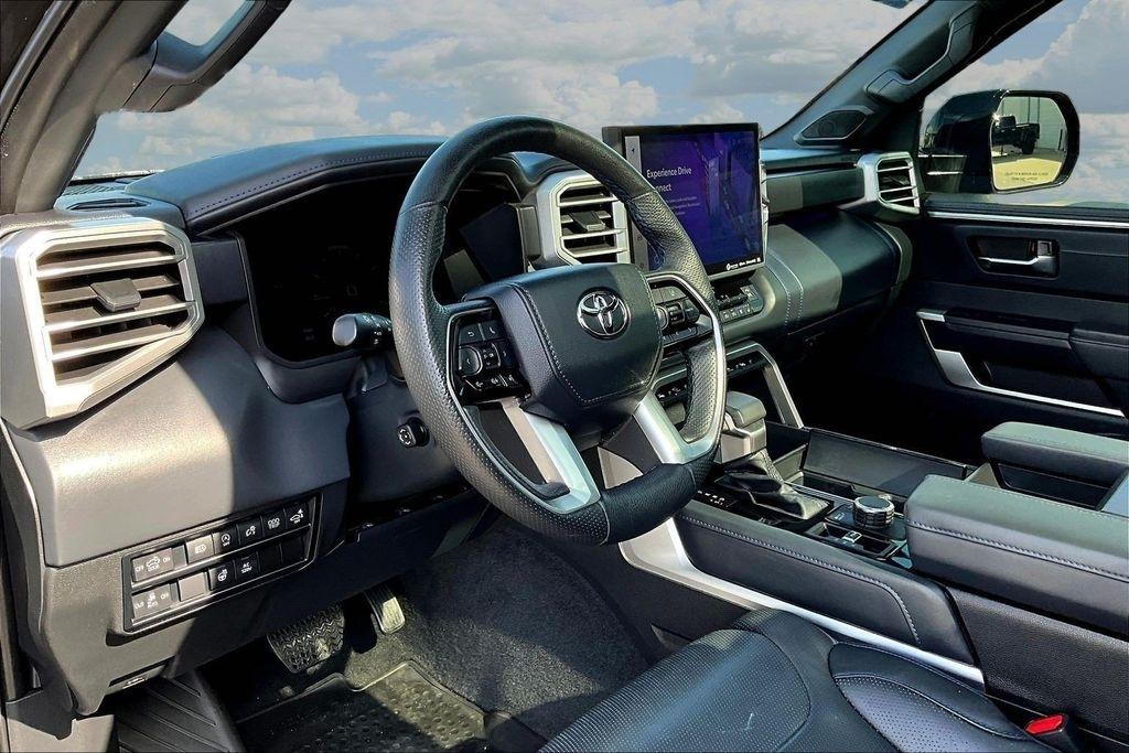 Toyota Tundra Platinum CrewMax 4WD 2023