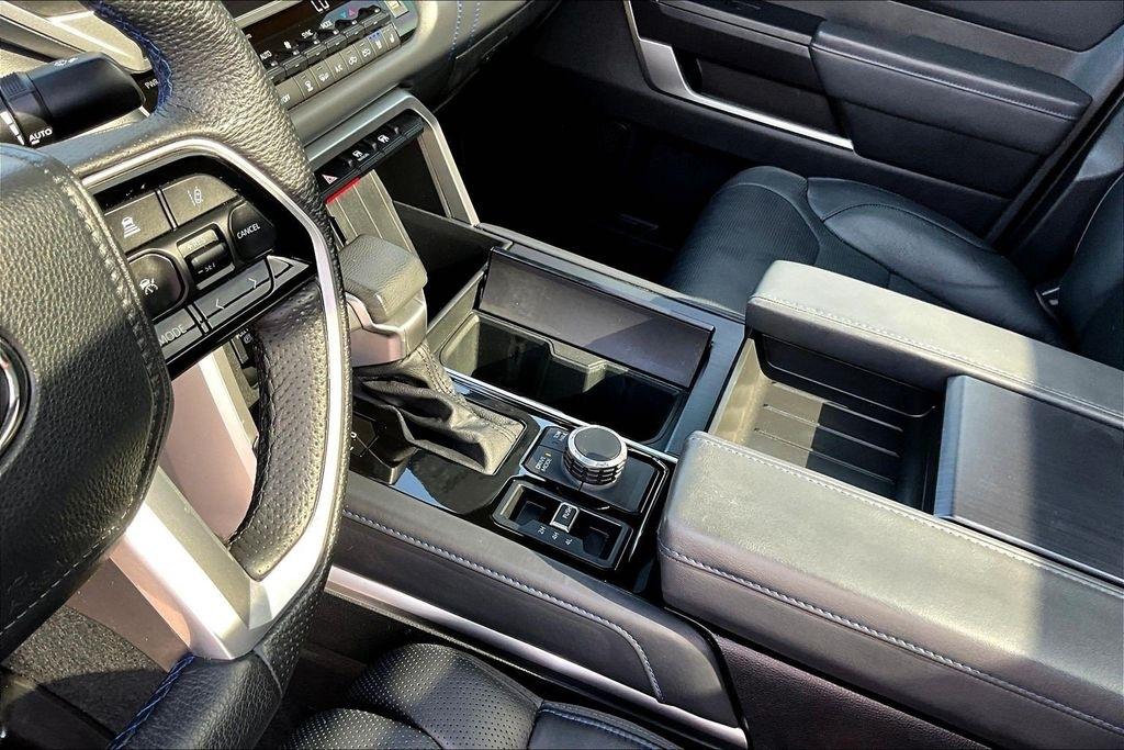 Toyota Tundra Platinum CrewMax 4WD 2023
