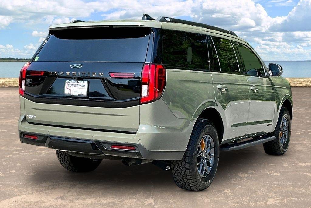 Ford Expedition Tremor 4WD 2025