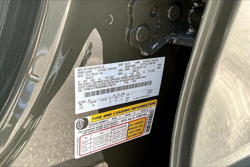 Ford Expedition Tremor 4WD 2025