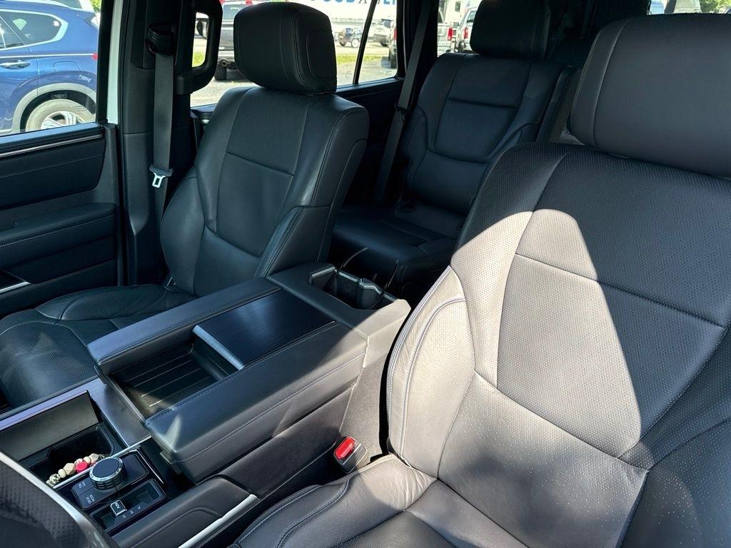 Toyota Sequoia TRD Pro 4WD 2025