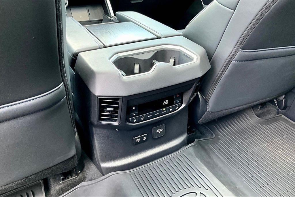 Toyota Sequoia TRD Pro 4WD 2025