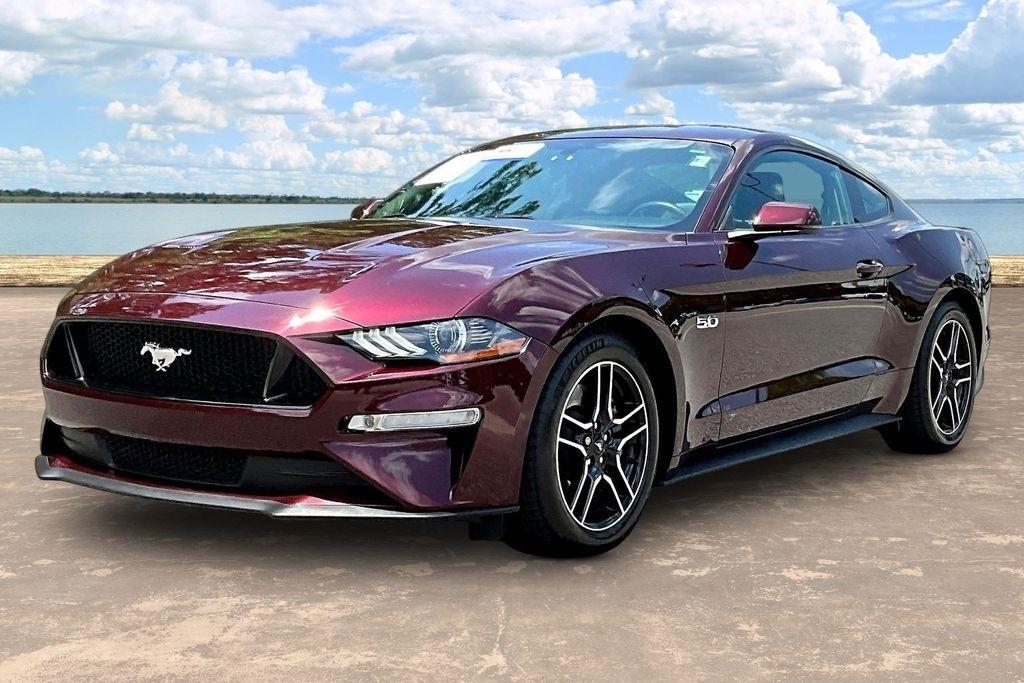 Ford Mustang GT Premium Coupe 2018