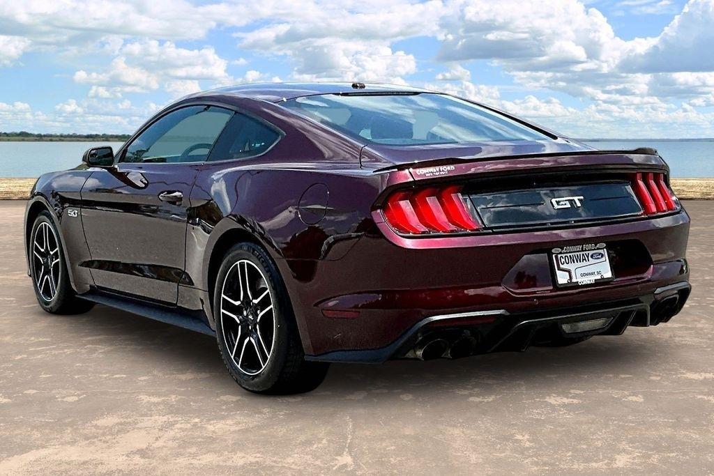 Ford Mustang GT Premium Coupe 2018