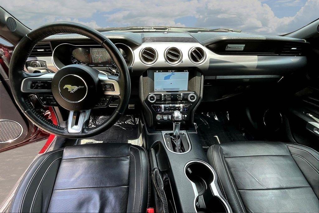 Ford Mustang GT Premium Coupe 2018