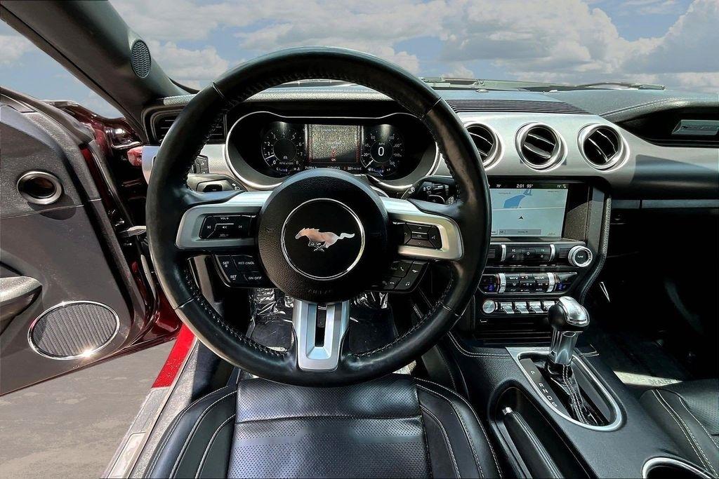 Ford Mustang GT Premium Coupe 2018