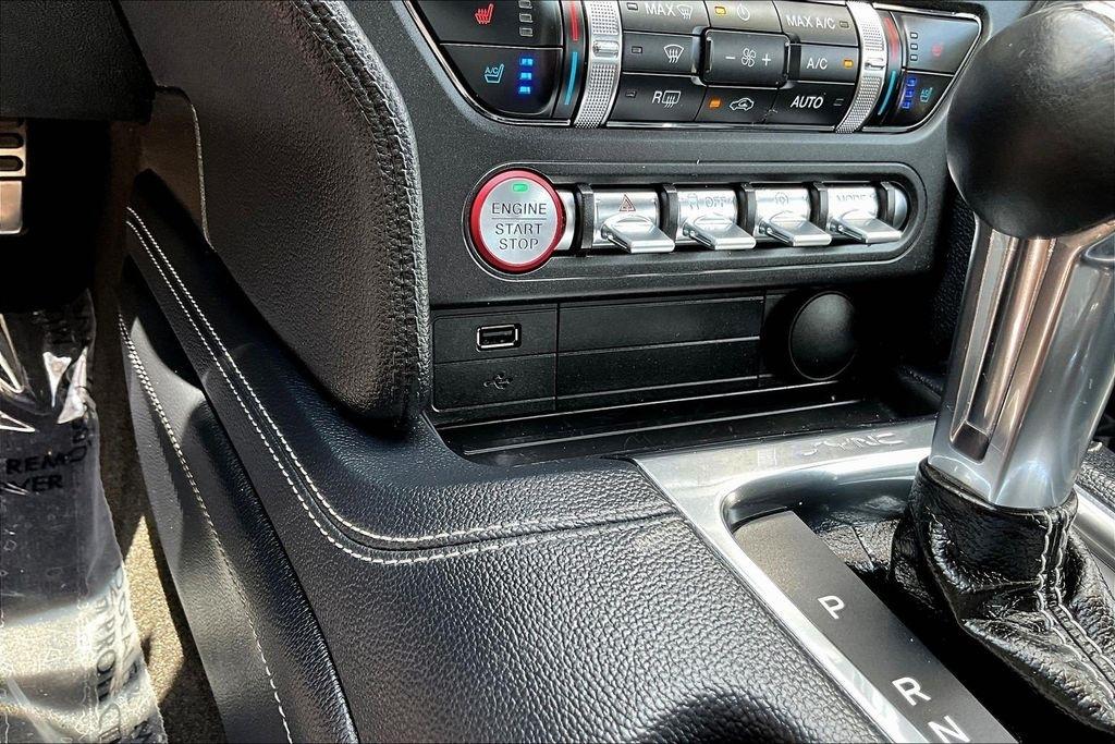 Ford Mustang GT Premium Coupe 2018